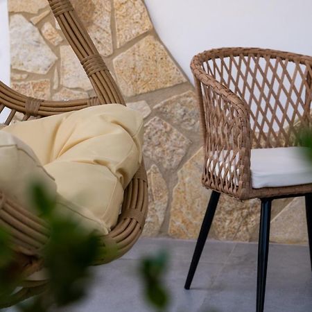 Melitta'S Luxury Apartments Anthousa  Eksteriør bilde