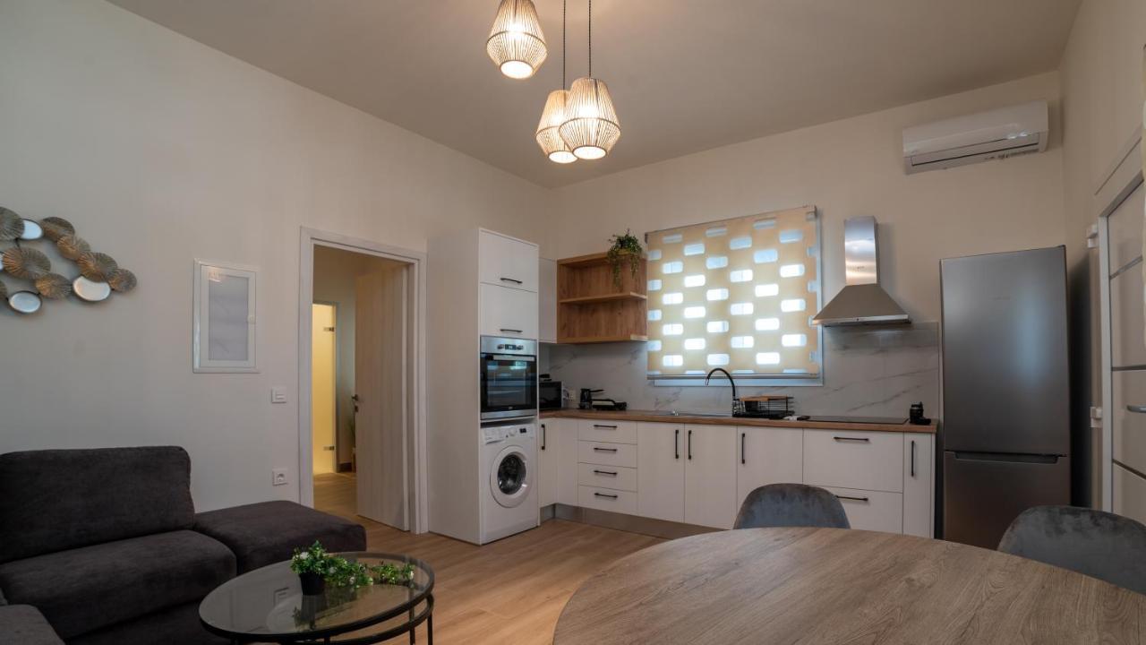 Melitta'S Luxury Apartments Anthousa  Eksteriør bilde