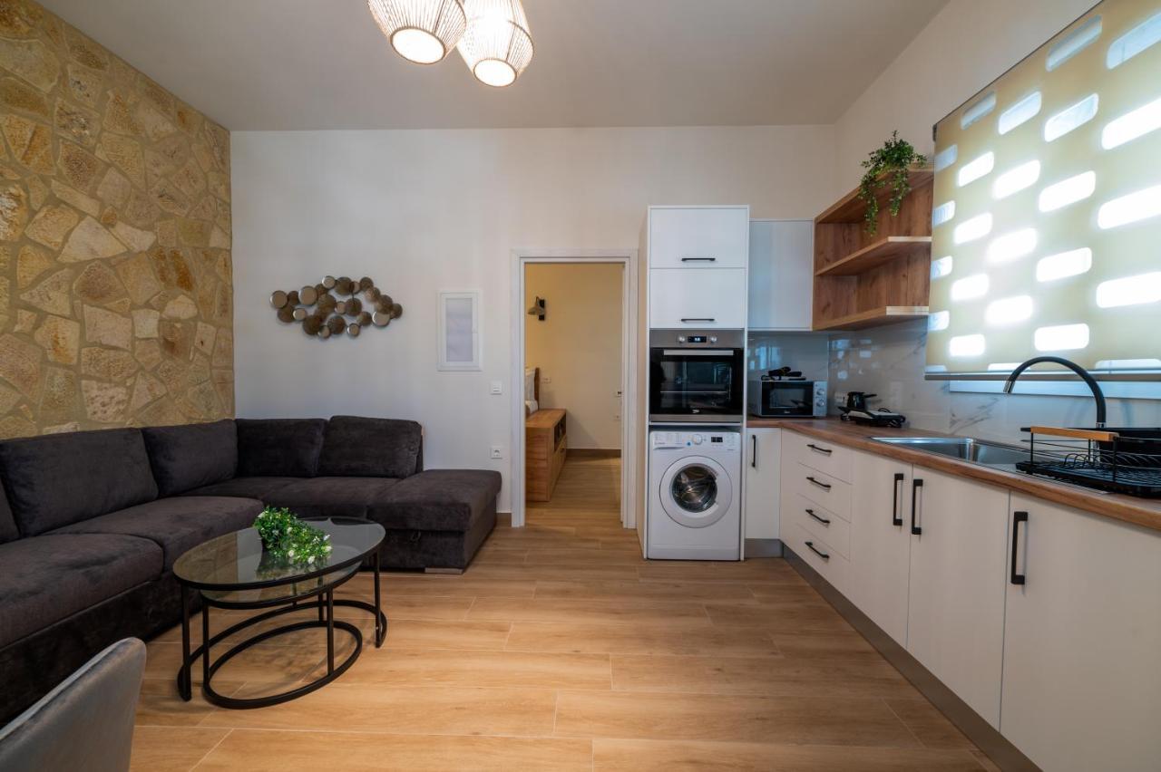 Melitta'S Luxury Apartments Anthousa  Eksteriør bilde