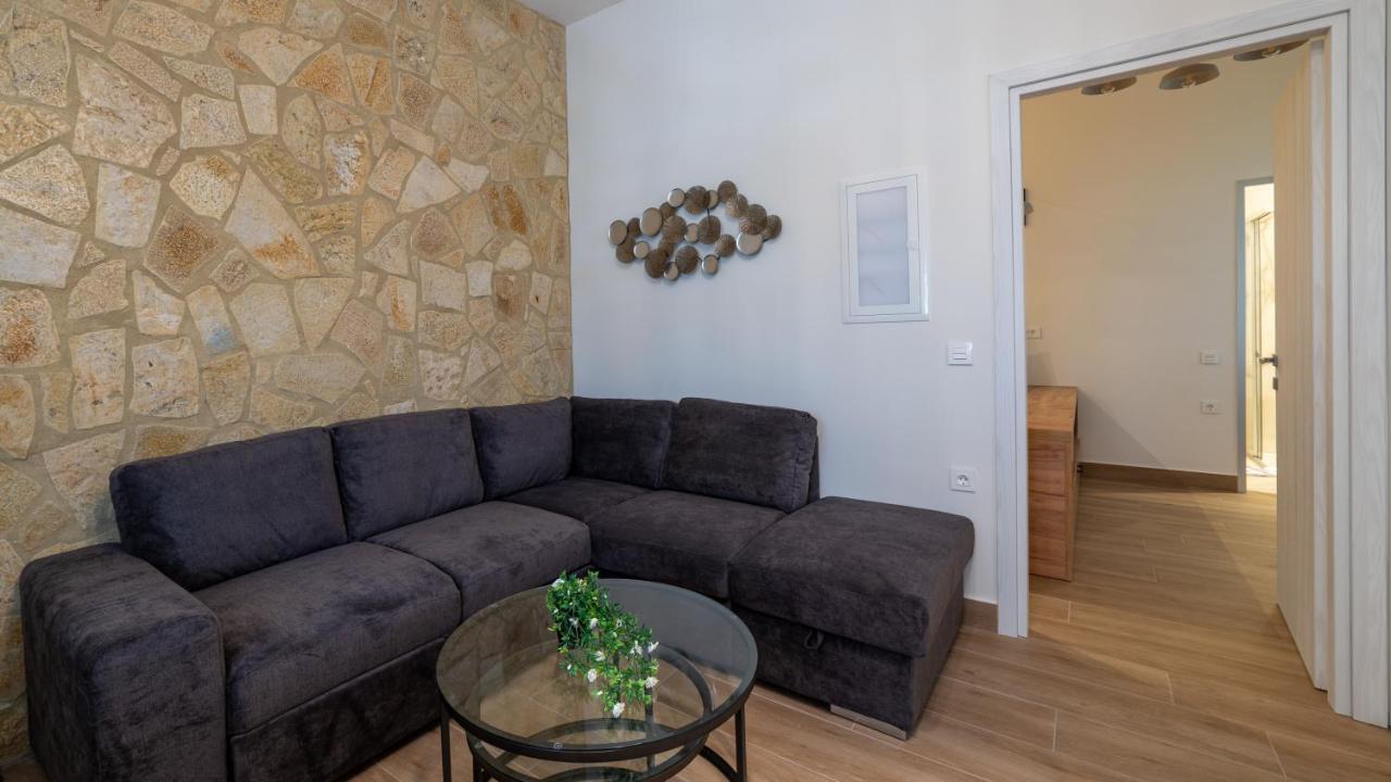 Melitta'S Luxury Apartments Anthousa  Eksteriør bilde